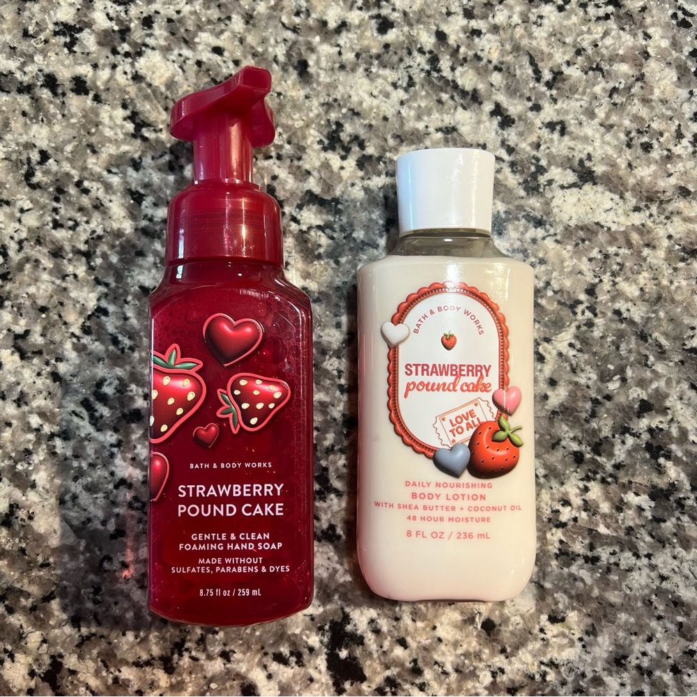 NWT Strawberry Pound Cake Bath & Body Works Bundle